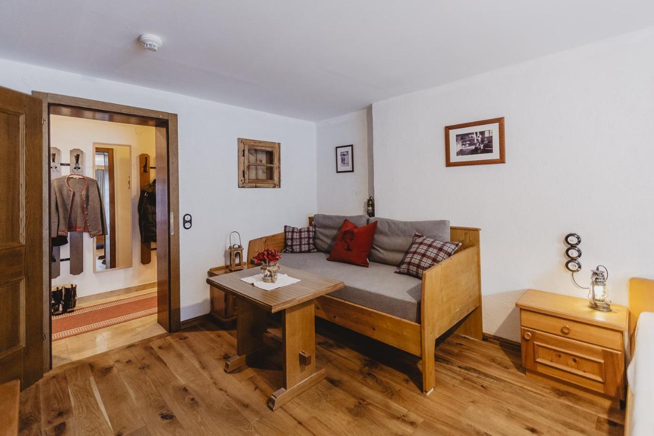 Pension Seighof Saalbach-Hinterglemm Buitenkant foto