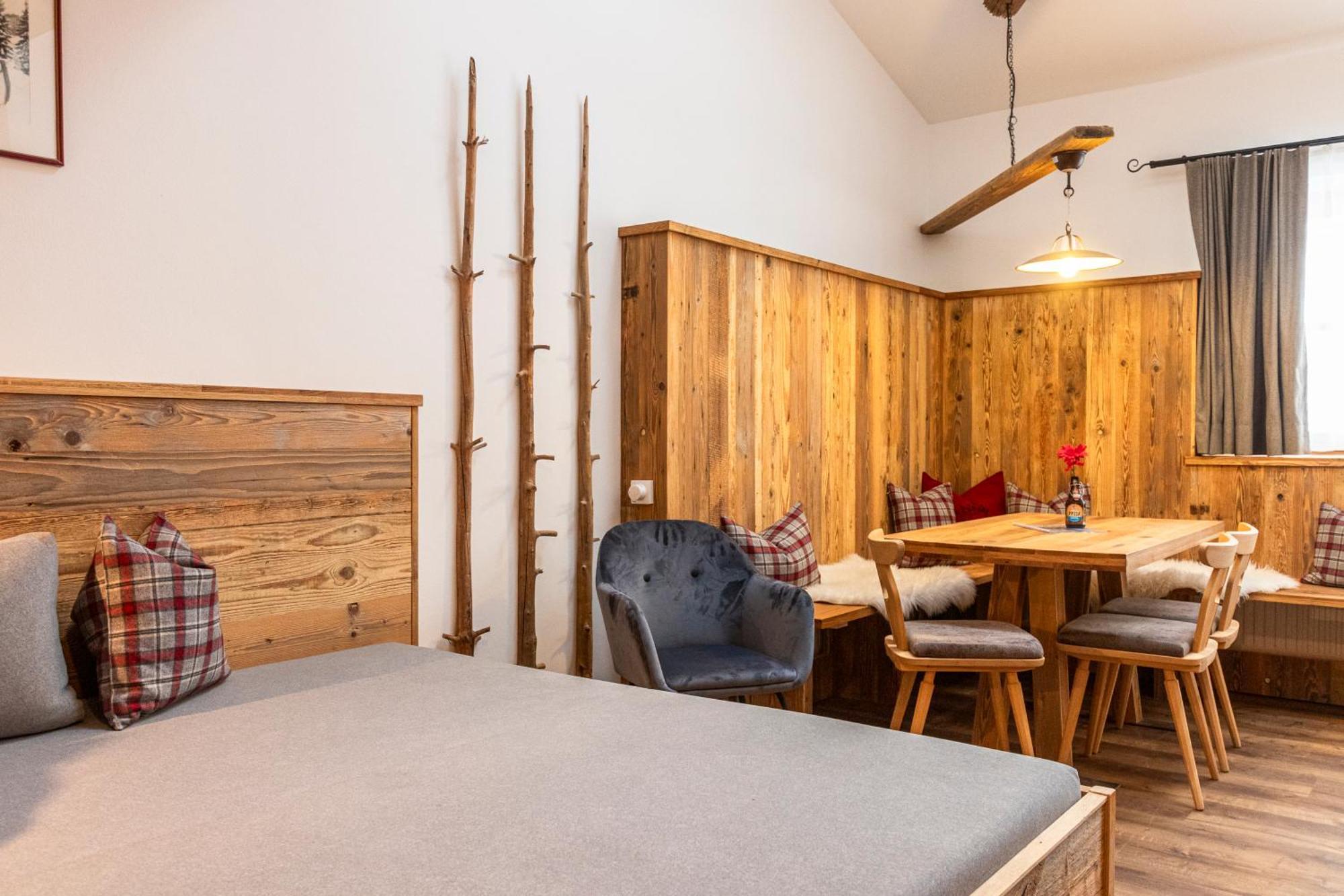 Pension Seighof Saalbach-Hinterglemm Buitenkant foto
